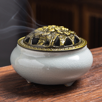 Ceramic Incense Burner With Cones